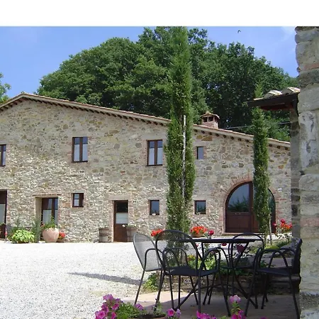 Podere Le Ghiande Séjour à la ferme CastellʼAzzara
