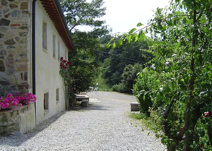 Podere Le Ghiande 카스텔라자라