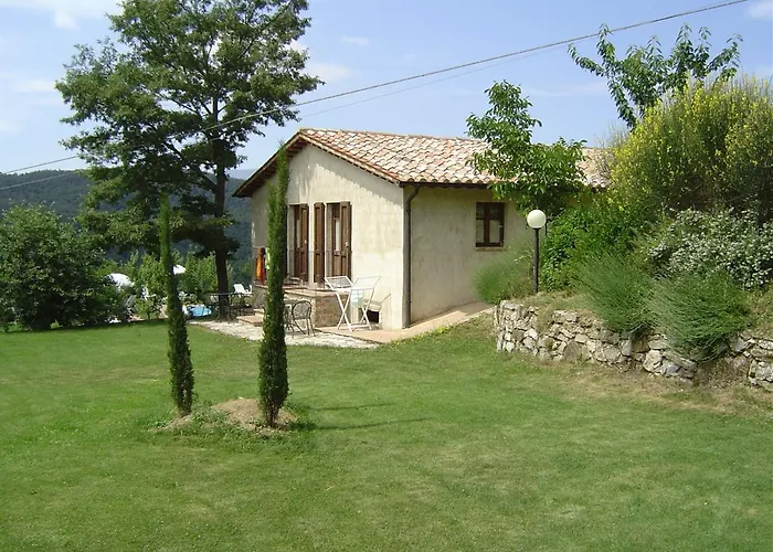 Podere Le Ghiande 카스텔라자라